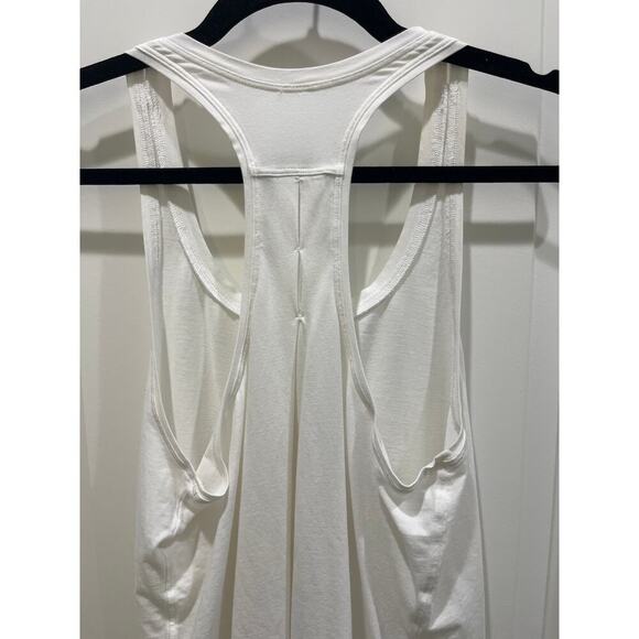 Lululemon White Racerback Activewear Tank Top Sz 6 - Picture 3 of 5